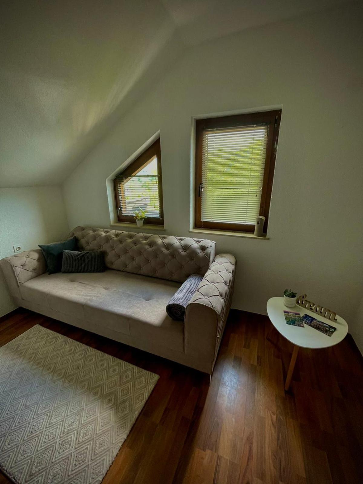 Apartment Una Dreams Lohovo Bihac Exterior photo