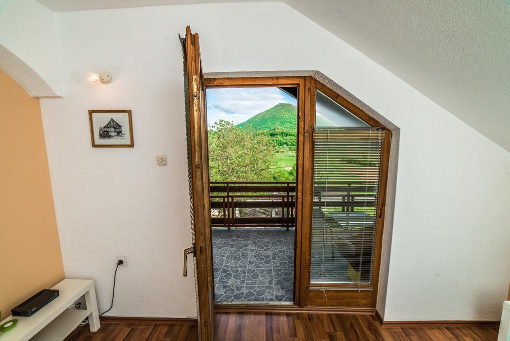 Apartment Una Dreams Lohovo Bihac Exterior photo